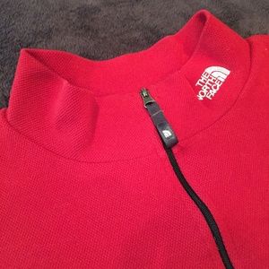 Mens Red NF Flight Series Pullover, Large